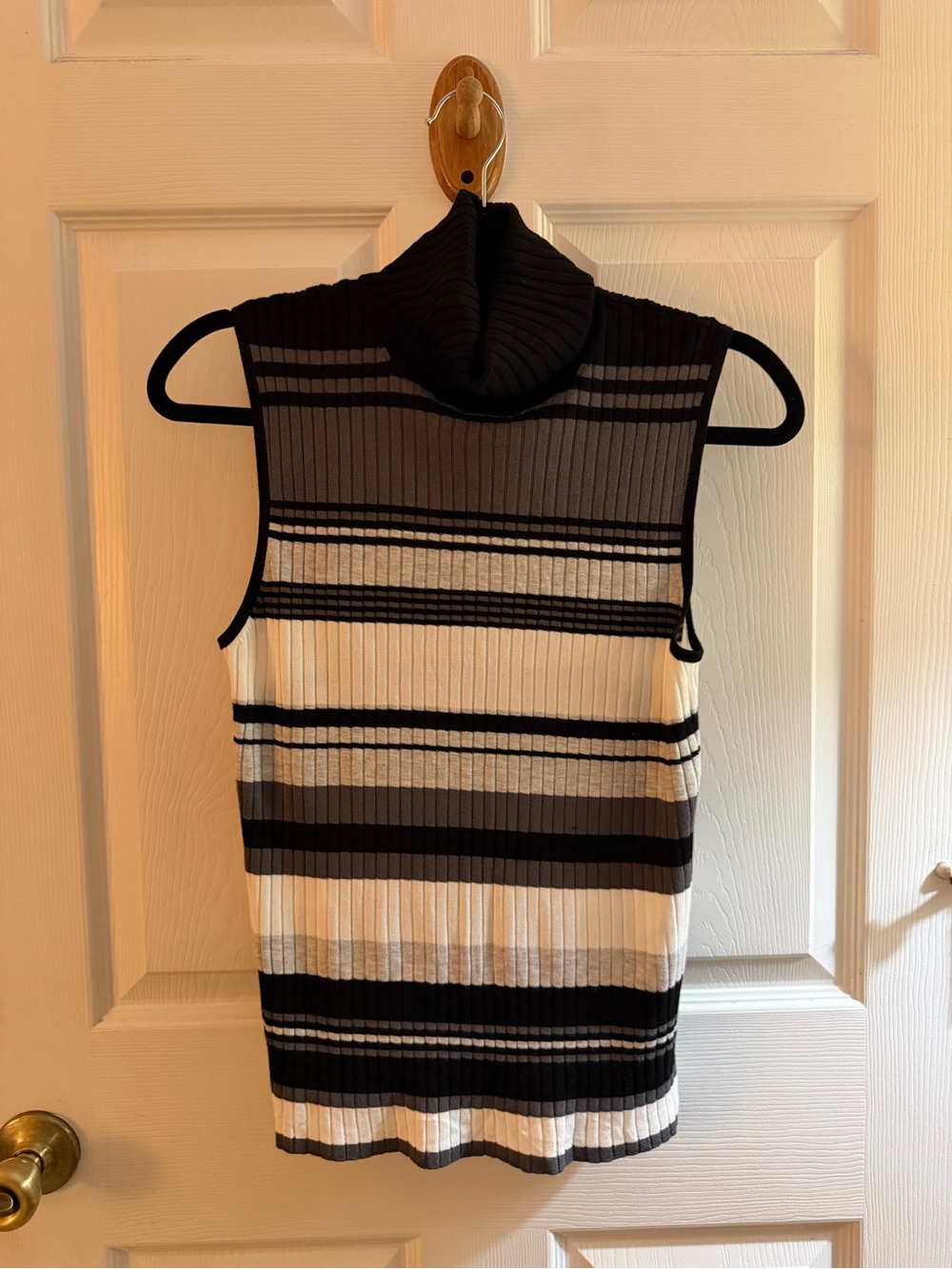 Express Sleeveless Turtleneck Stripe Knit Top Black, Gray & White